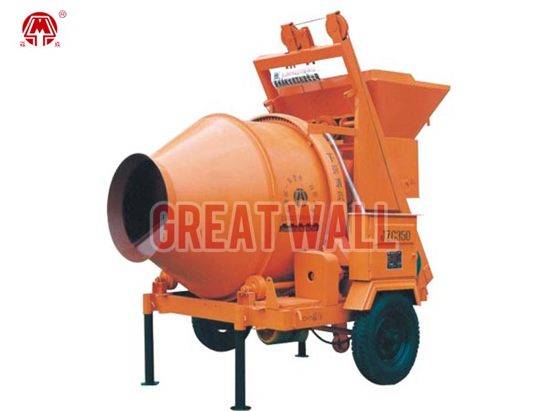 self loading mobile concrete mixer